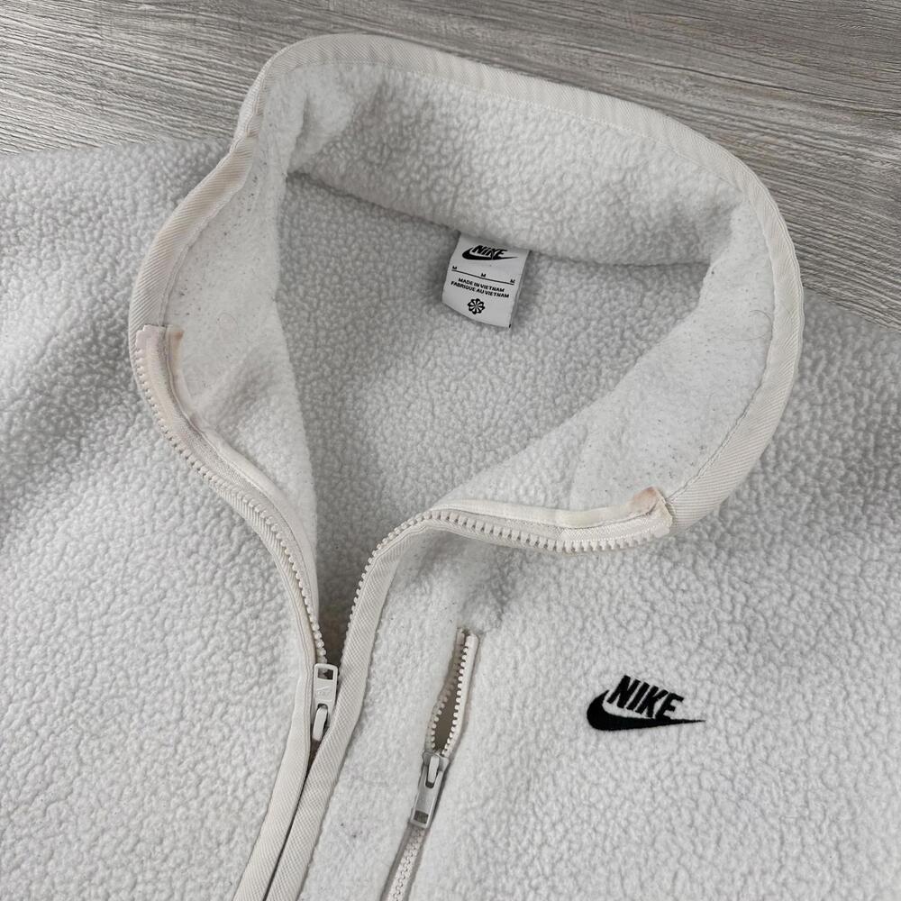 Nike Sportswear Club Fleece Jacket Mens Medium White Full Zip High Pile Preppy - Picture 2 of 7